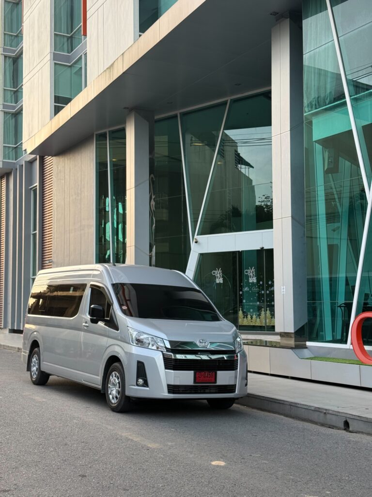 รถตู้เช่าพร้อมคนขับหาดใหญ่