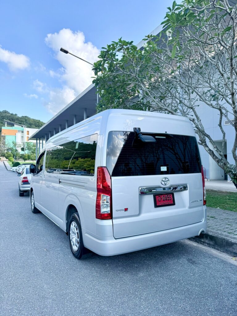 รถตู้เช่าพร้อมคนขับหาดใหญ่