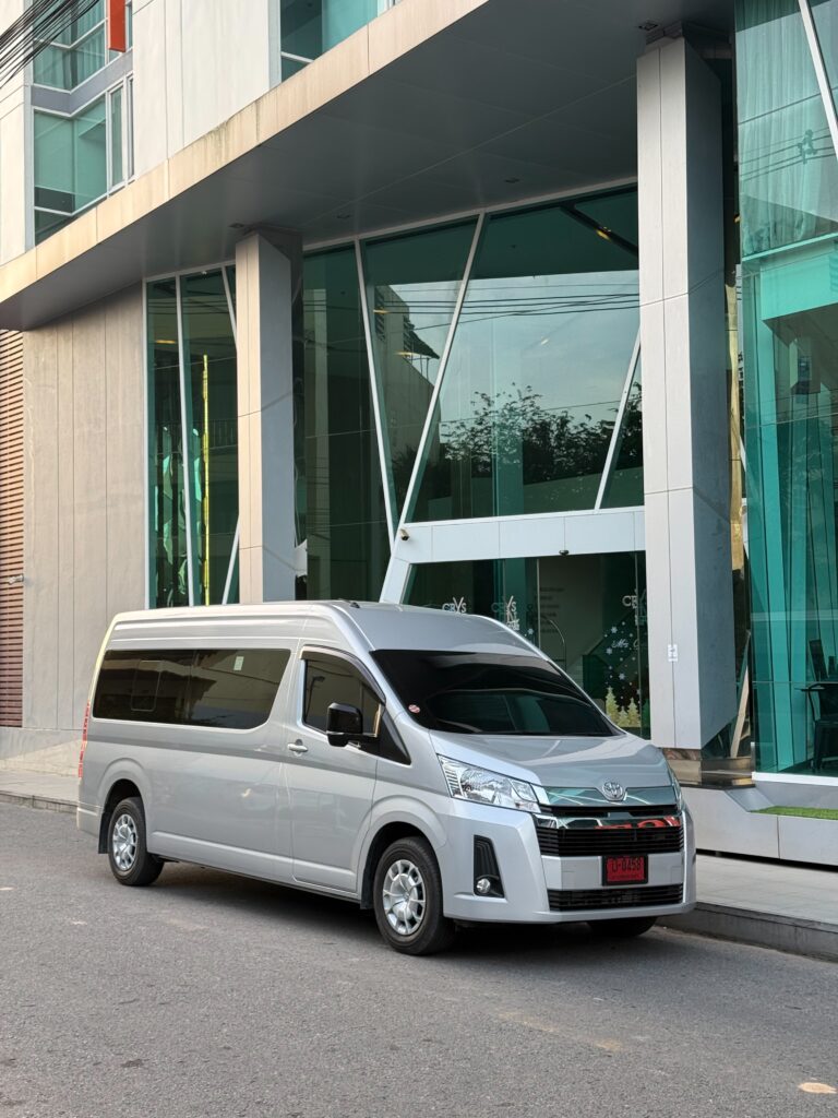 บริการรถตู้พร้อมคนขับหาดใหญ่